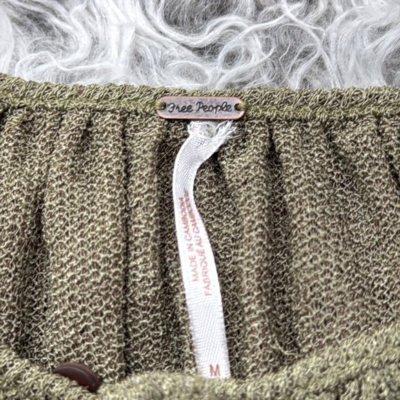 Free People Olive Green Quarter Button-Up Peasant Sleeve Women's Top - Picture 2 of 16